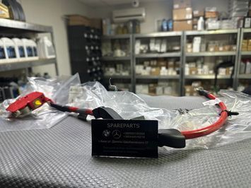 Плюсовой кабель аккумулятора BMW i4 (61125A68282) 61125A68282 фото