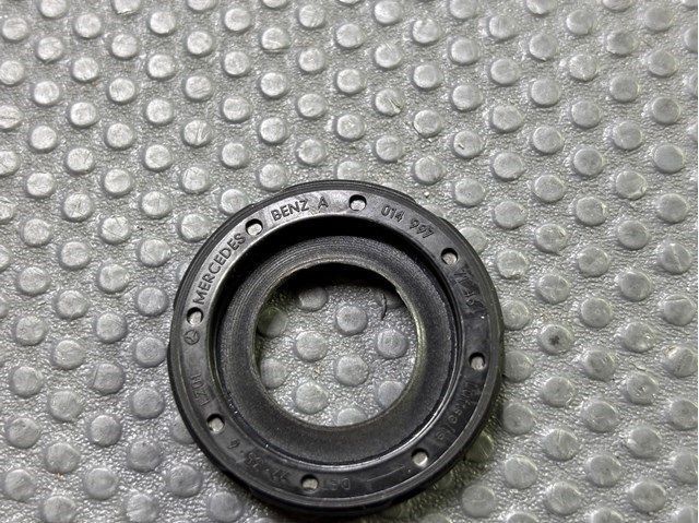 Уплотнительное кольцо Mercedes-Benz (A0149977146) A0149977146 фото
