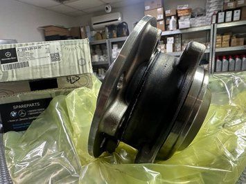 Подшипник ступицы передний Mercedes W205/W213 (A2053340400) A2053340400 фото
