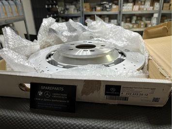 Диск гальмівний задній Mercedes W222/W213 6.3/6.5 AMG (A2224232012) A2224232012 фото